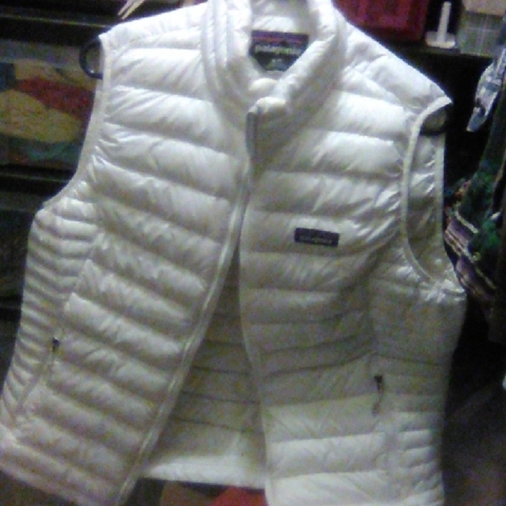 Patagonia White Quilted Down Vest